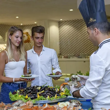 Royal Taj Mahal Ξενοδοχείο 5*