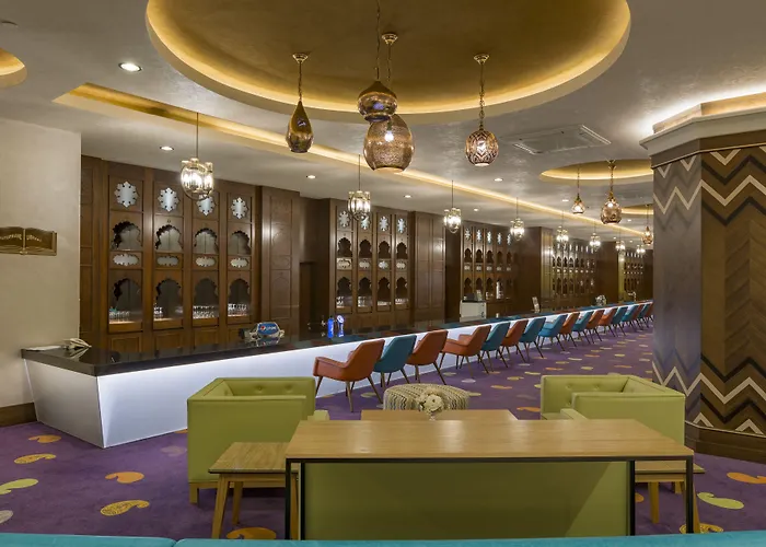 Hotell Royal Taj Mahal 5*