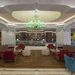 Hotel Royal Taj Mahal 5*