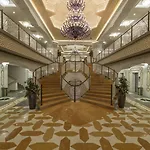 Royal Taj Mahal Hotel 5*