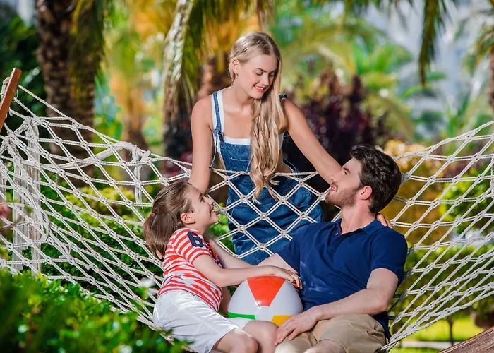 Royal Taj Mahal 5* 시데