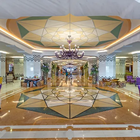 מלון Royal Taj Mahal 5*