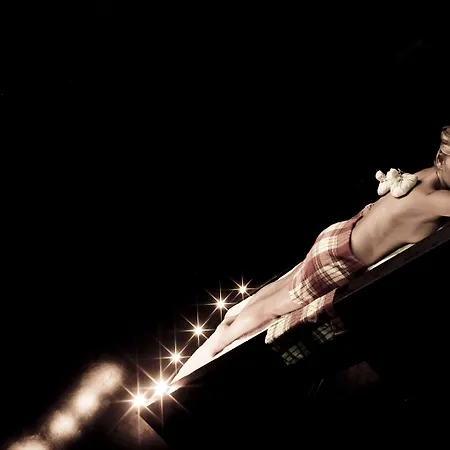 Royal Taj Mahal Szálloda