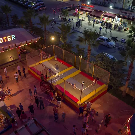 Szálloda Royal Taj Mahal 5*